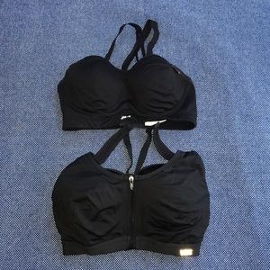 2 Victoria’s Secret VSX Sport Bras 32D